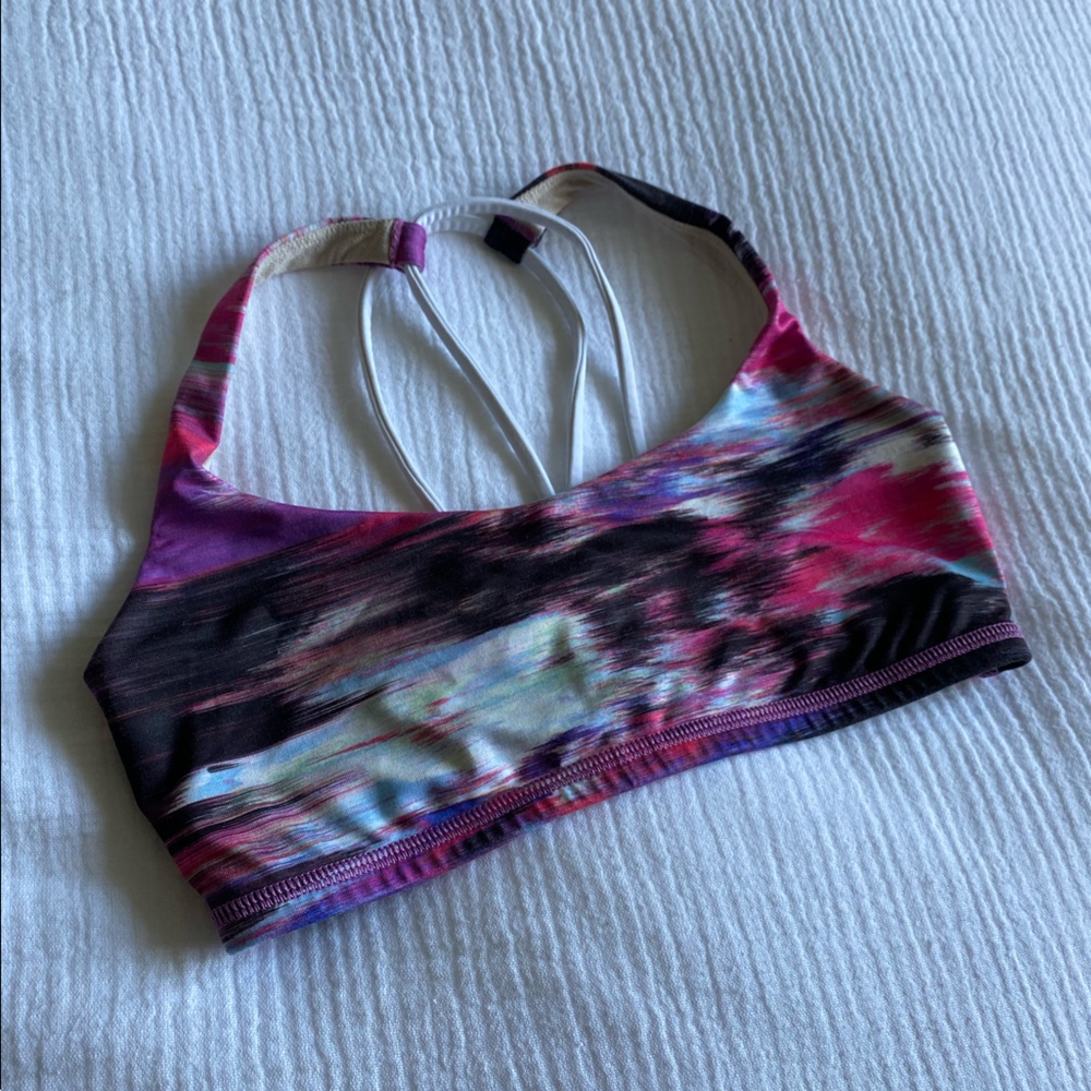 Lululemon Free to Be Bra - older generation